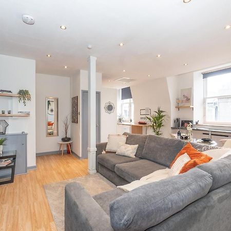 Vibrant City Centre Living Aberdeen Extérieur photo