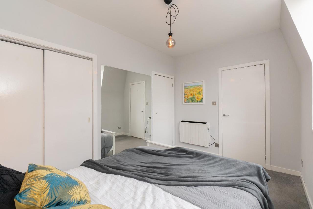 Vibrant City Centre Living Aberdeen Extérieur photo